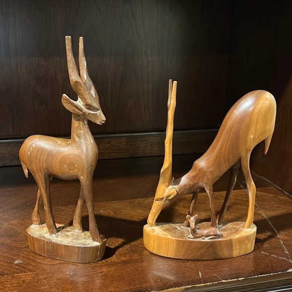 Vintage Carved Wooden Set of Antelope - Picture 1 of 17